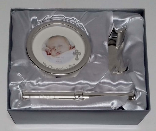 Picture of CHRISTENING CIRCLE FRAME